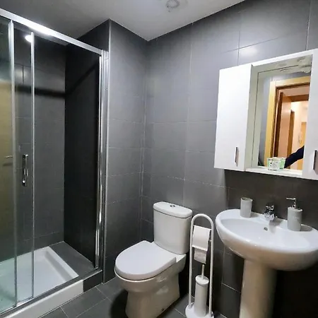 Apartamento Con Balcón Y Vistas Al Mar *